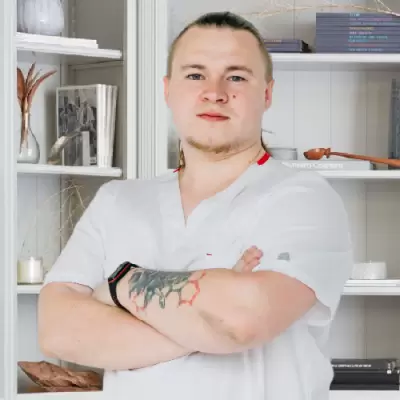 доктор Лопин Николай Николаевич фельдшер клиники «Санати» в Азове